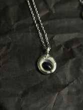 Load image into Gallery viewer, Onyx necklace
