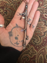 Load image into Gallery viewer, Wand crystal necklace
