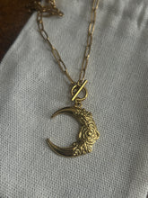Load image into Gallery viewer, Chunky Moon necklace
