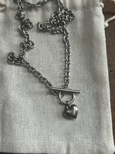 Load image into Gallery viewer, Chunky heart necklace
