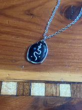 Load image into Gallery viewer, Snake necklace

