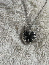 Load image into Gallery viewer, Onyx heart necklace

