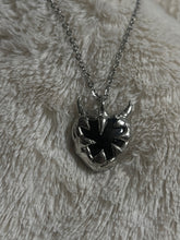 Load image into Gallery viewer, Onyx heart necklace
