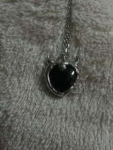 Load image into Gallery viewer, Onyx heart necklace
