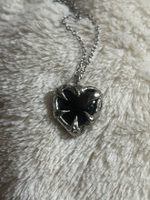 Load image into Gallery viewer, Onyx heart necklace
