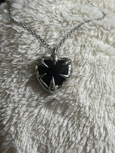 Load image into Gallery viewer, Onyx heart necklace
