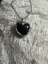 Load image into Gallery viewer, Onyx heart necklace
