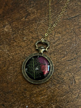 Load image into Gallery viewer, Ornate floral necklace
