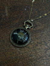 Load image into Gallery viewer, Ornate floral necklace
