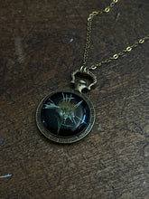 Load image into Gallery viewer, Ornate floral necklace
