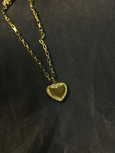 Puffy heart necklace