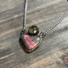 Load image into Gallery viewer, Heart and ball necklace
